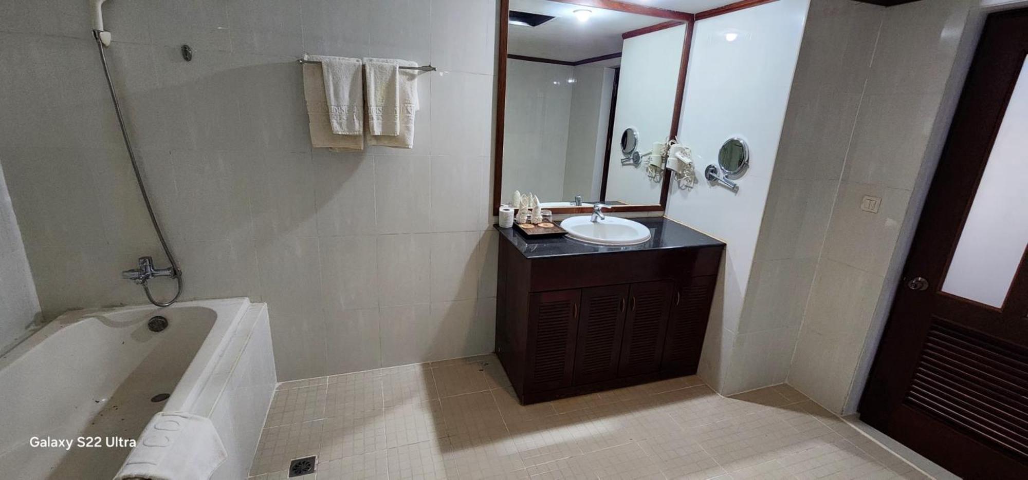 Eg Paradise Angkor Villa Hotel シェムリアップ エクステリア 写真