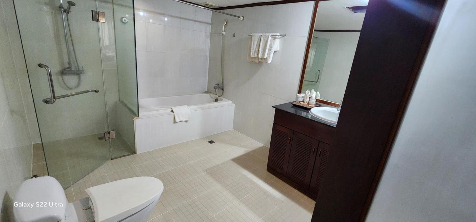 Eg Paradise Angkor Villa Hotel シェムリアップ エクステリア 写真